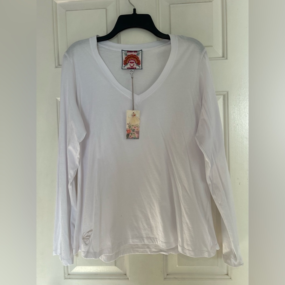 Johnny Was White V-Neck Long Sleeve Tee. M. NWT.